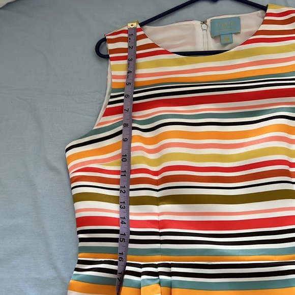 Dress - Picture 11 of 13